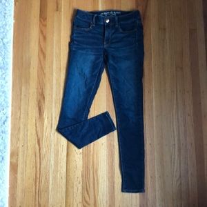 American Eagle JEANS!